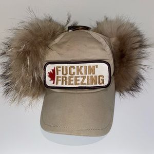 Dsquared2 awesome cap with fur Vintage Unique ☀️❄️❤️